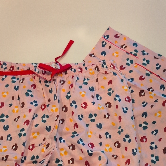 NWT Bed Head Classic Cotton Long Sleeve Pink Pajamas- Fierce Pattern, Size M - Picture 6 of 10